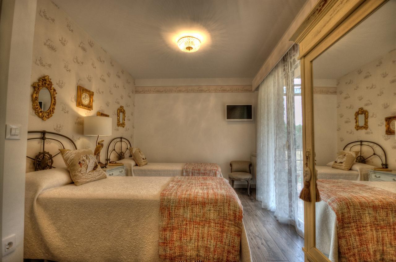 La Ermita De Los Llanos Hotell Arenas de San Pedro Exteriör bild